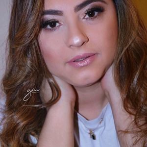 Meet your Posher, Marcia